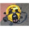 Image 1 : DRAGER FULL FACE RESPIRATOR.