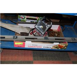 SET OF 2 SAWS IN LEATHER POUCH, CROWBAT, LEVEL,