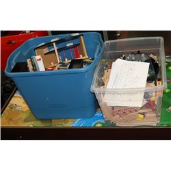 THOMAS THE TRAIN ACTIVITY TABLE WITH 2 TOTES OF