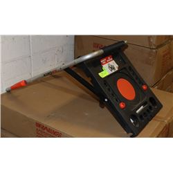 AIR DECK MAGNETIC PAINTERS LADDER TRAY