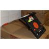 Image 1 : AIR DECK MAGNETIC PAINTERS LADDER TRAY
