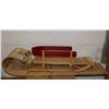Image 1 : TOBOGGAN AND KIDS SLED