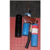 Image 1 : 2 PROPANE TORCHES & 1 HATCHET