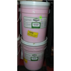 TWO 5 GALLON PAILS VERSA PRO LIQUID SOUR AND