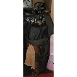 SET OF MENS RIGHT HANDED PENICK MASTER & SPALDING