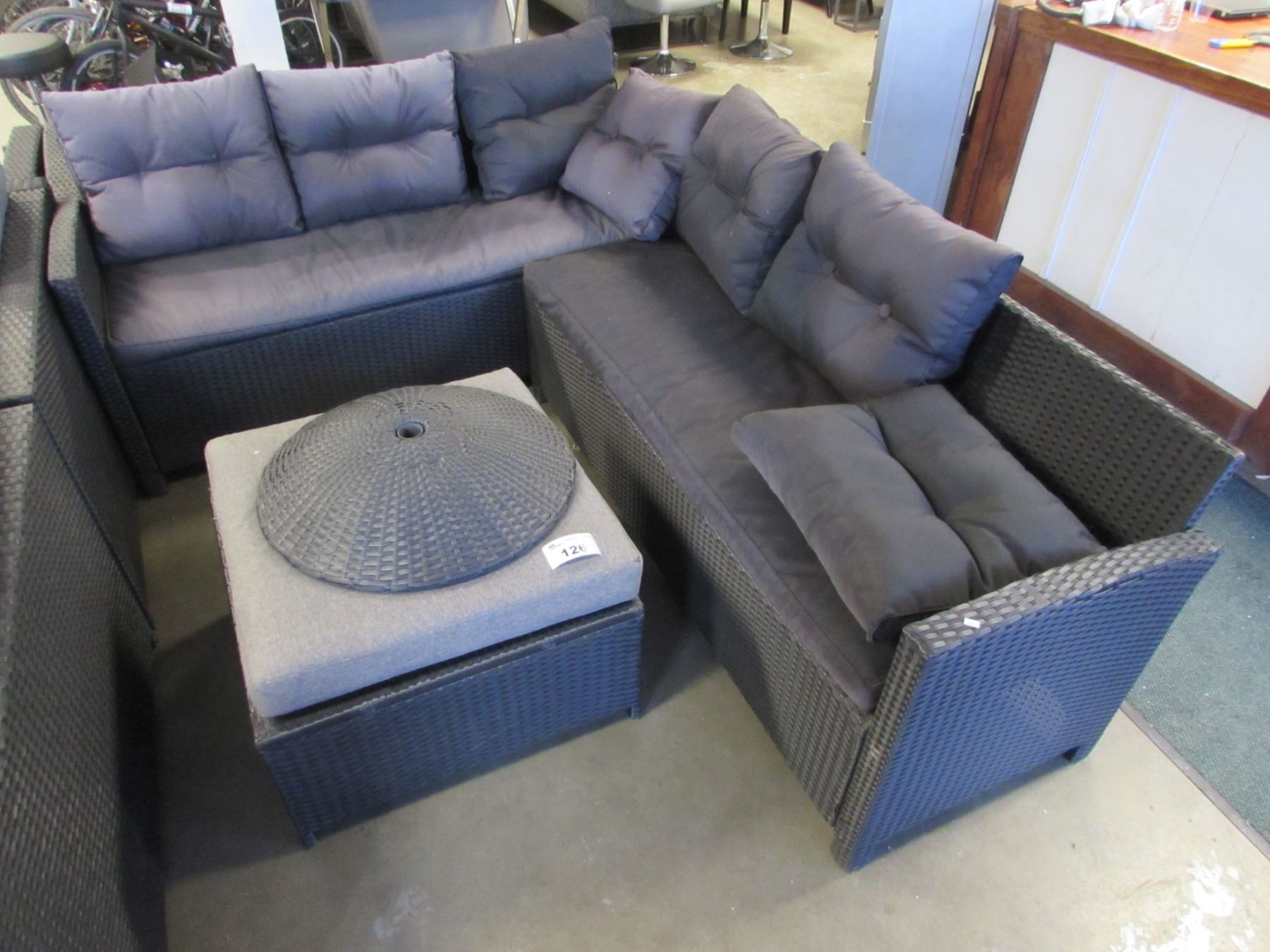 OUTDOOR SECTIONAL PATIO SET INCLUDES FOOT REST, CUSHIONS & PILLOWS