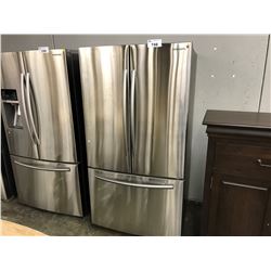 SAMSUNG STAINLESS STEEL DOUBLE DOOR FRIDGE/FREEZER COMBO, MODEL RF26HFENDSF\AA