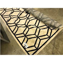 BEIGE/BLACK PATTERN 12' X 6' AREA RUG