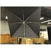 Image 1 : 9' X 9' ILLUMINATED RETRACTABLE PATIO UMBRELLA