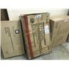 Image 1 : WHITE DESK IN BOX