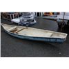 Image 1 : LARGE CANOE - SOME DAMAGE