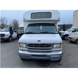 2002 FORD E-450 SUPER DUTY BUS, WHITE, VIN # 1FDXE45S72HA09568