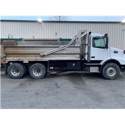 2005 VOLVO VHD64, DUMP TRUCK, WHITE, VIN # 4V5KC9GH65N391987