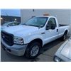 Image 1 : 2006 FORD F-250 2DR PU, WHITE, GAS, AUTOMATIC, VIN # 1FTNF20556ED25895, 182,337KMS, RD,TW,AC, *NOT