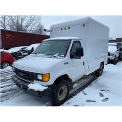 2004 FORD E-350 SUPERDUTY, CUBE VAN, WHITE, VIN # 1FDSE35L04HB41328