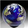 Image 1 : Lundberg Studios 2004 Worldweight Paperweight