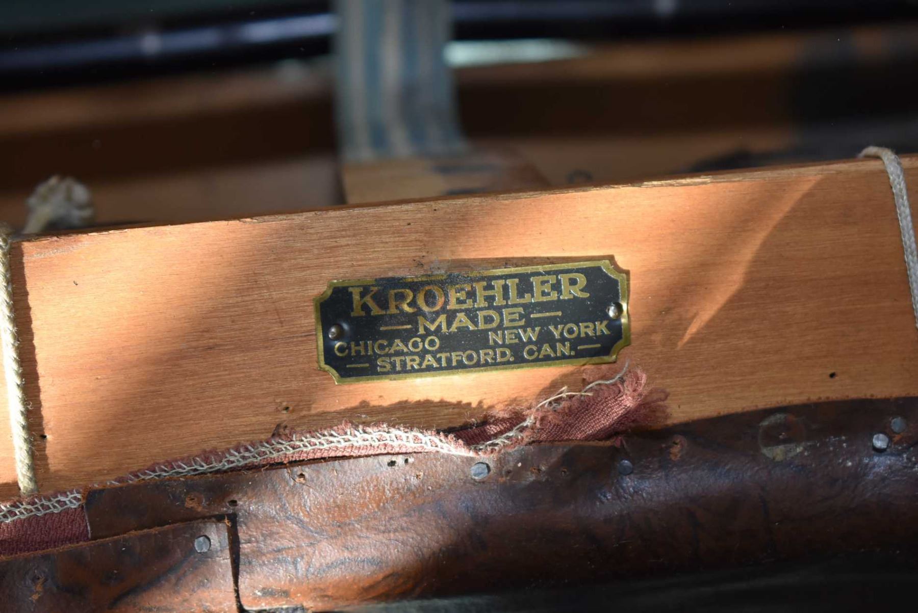 Antique Oak Hide A Bed With Leather Upholstery Made By Kroehler Antique Oak Hide A Bed