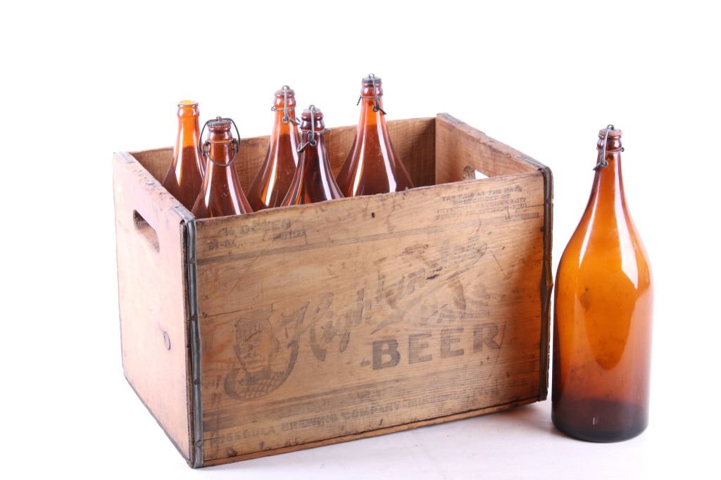 Missoula, MT Highlander Beer Crate & 64oz. Bottles