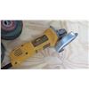 Image 3 : DeWalt D28110 4.5" Angle Grinder & Extra Discs