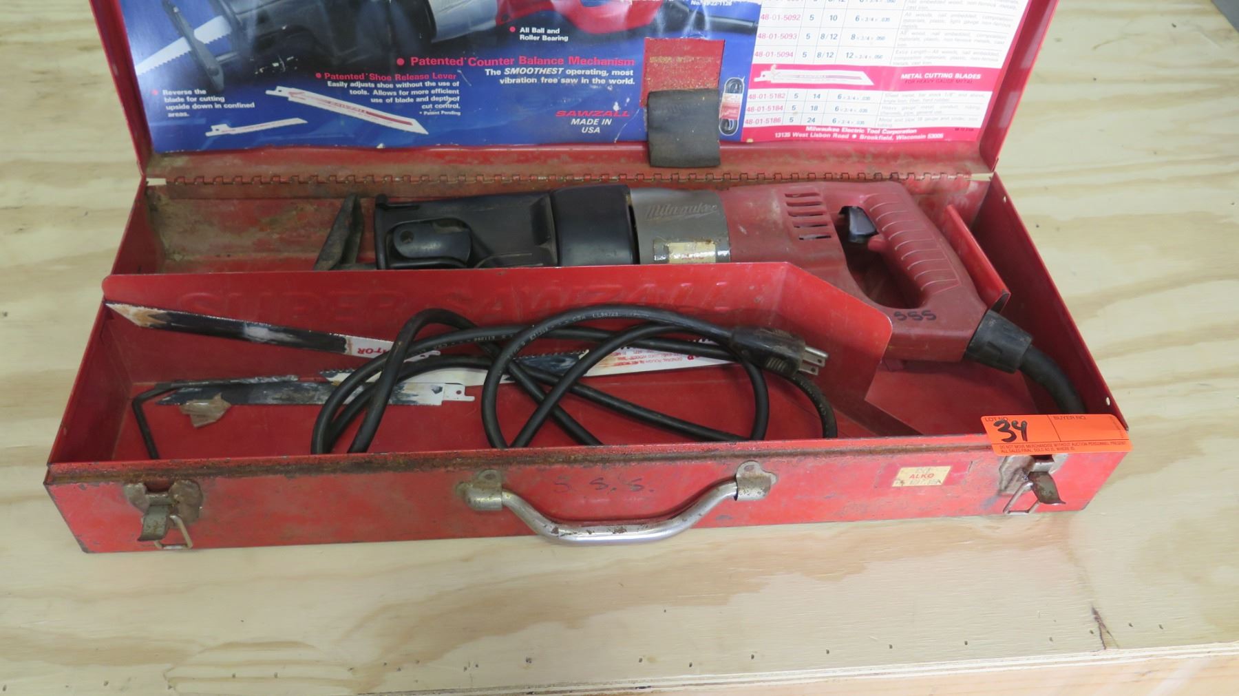 Milwaukee super sawzall case Clearance