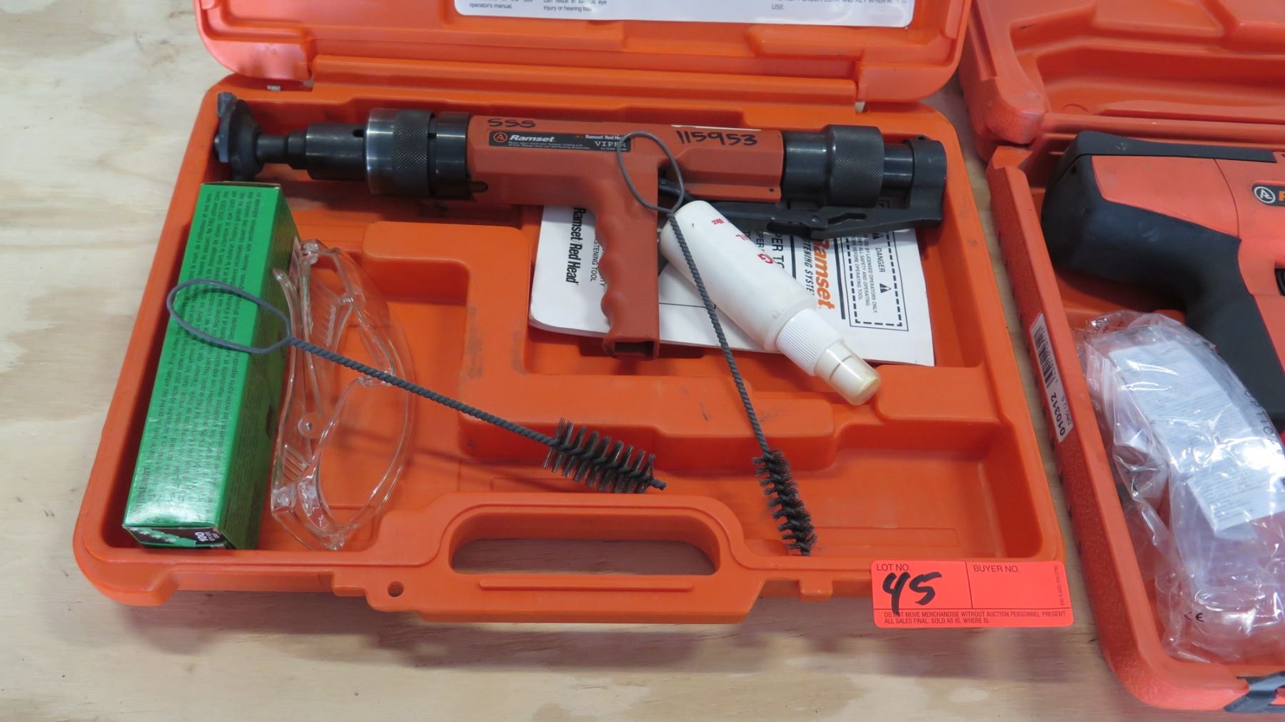 Red Ramset Ramset Red Heart Viper Actuated Tool & Ramset D60 Fastening Tool