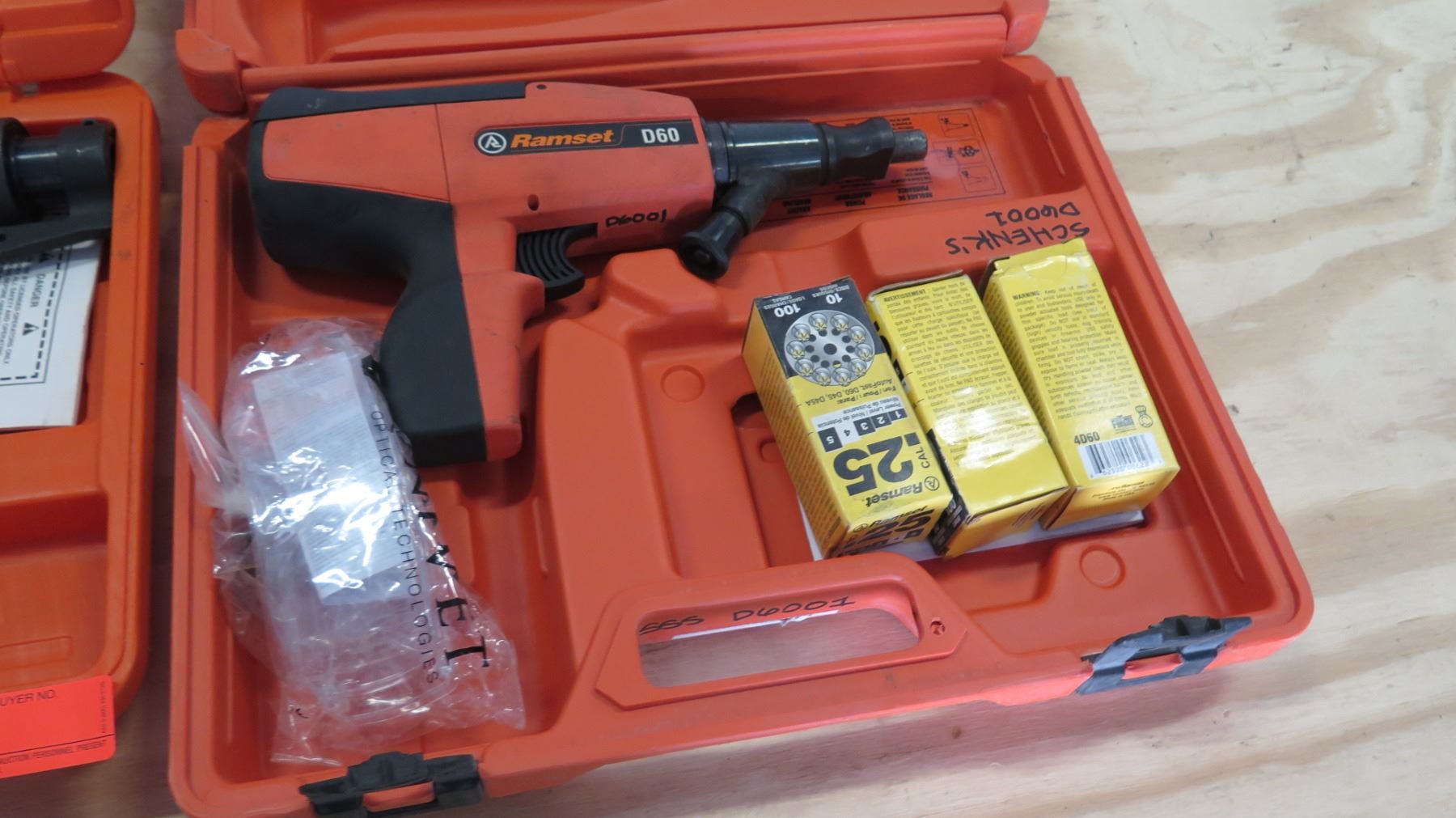 Red Ramset Ramset Red Heart Viper Actuated Tool & Ramset D60 Fastening Tool