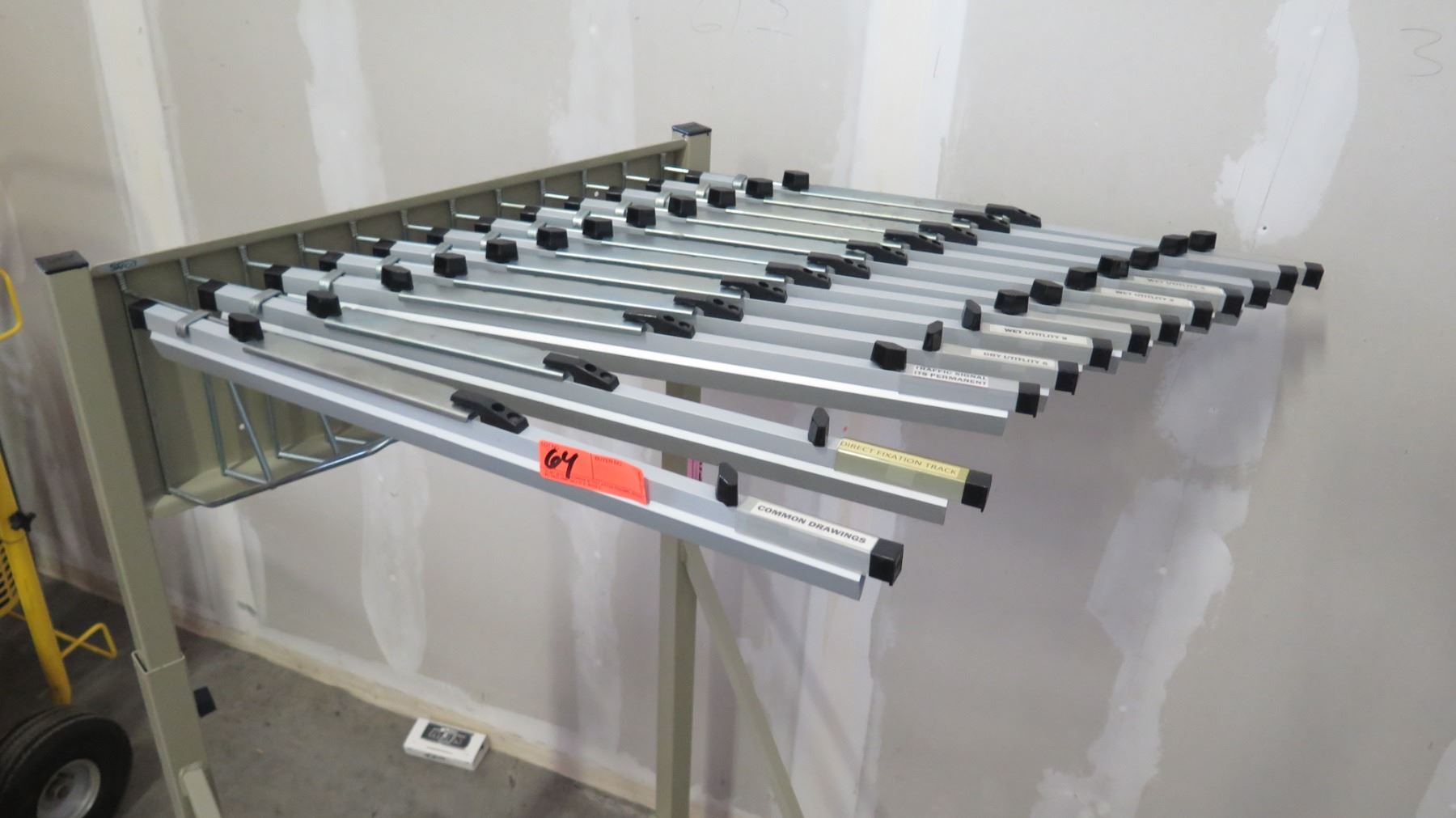 Rolling Rack for Hanging Plans or Drawings