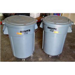 Qty 2 Rubbermaid Brute Commercial Rolling Trash Cans 44 Gallon - Oahu Auctions trash bags for 44 gallon brute