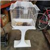 Image 1 : HAGEN BIRD CAGE ON STAND