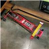 Image 1 : MO JACK 226KG HDL MOTORCYCLE JACK, BENT FRAME