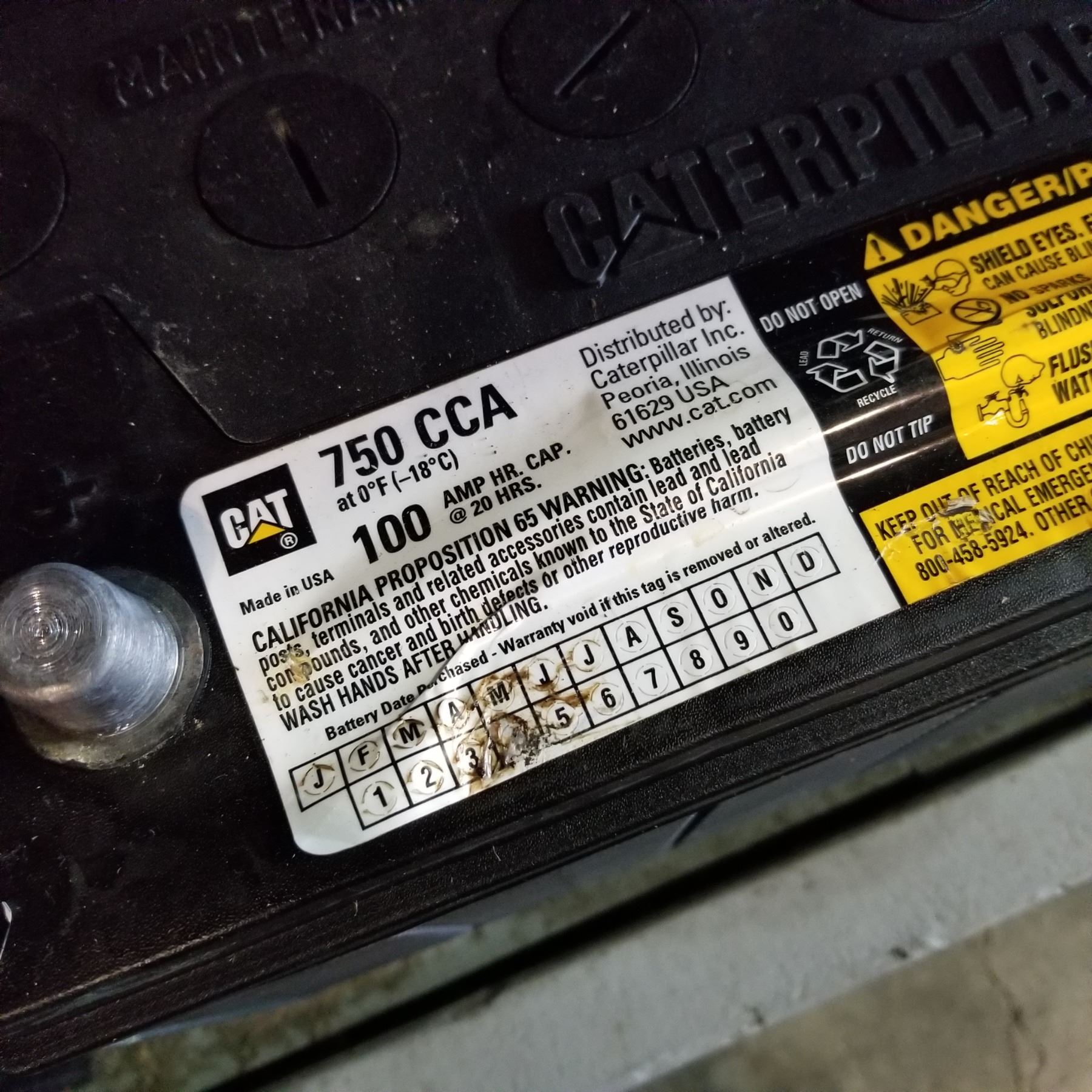 CATERPILLAR 750 CCA 12 VOLT BATTERY Big Valley Auction caterpillar-750-cca-12-volt-battery-big-valley-auction