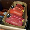 Image 3 : LOT OF JERRY CANS
