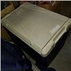 Image 2 : COLEMAN ELECTRIC COOLER