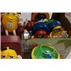 Image 2 : LOT OF M AND M COLLECTIBLES