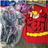 Image 2 : 6 NEW KIDS SUPER HERO COSTUME SHIRT AND MASK - SUPERMAN, FLASH, VISION, IRON MAN