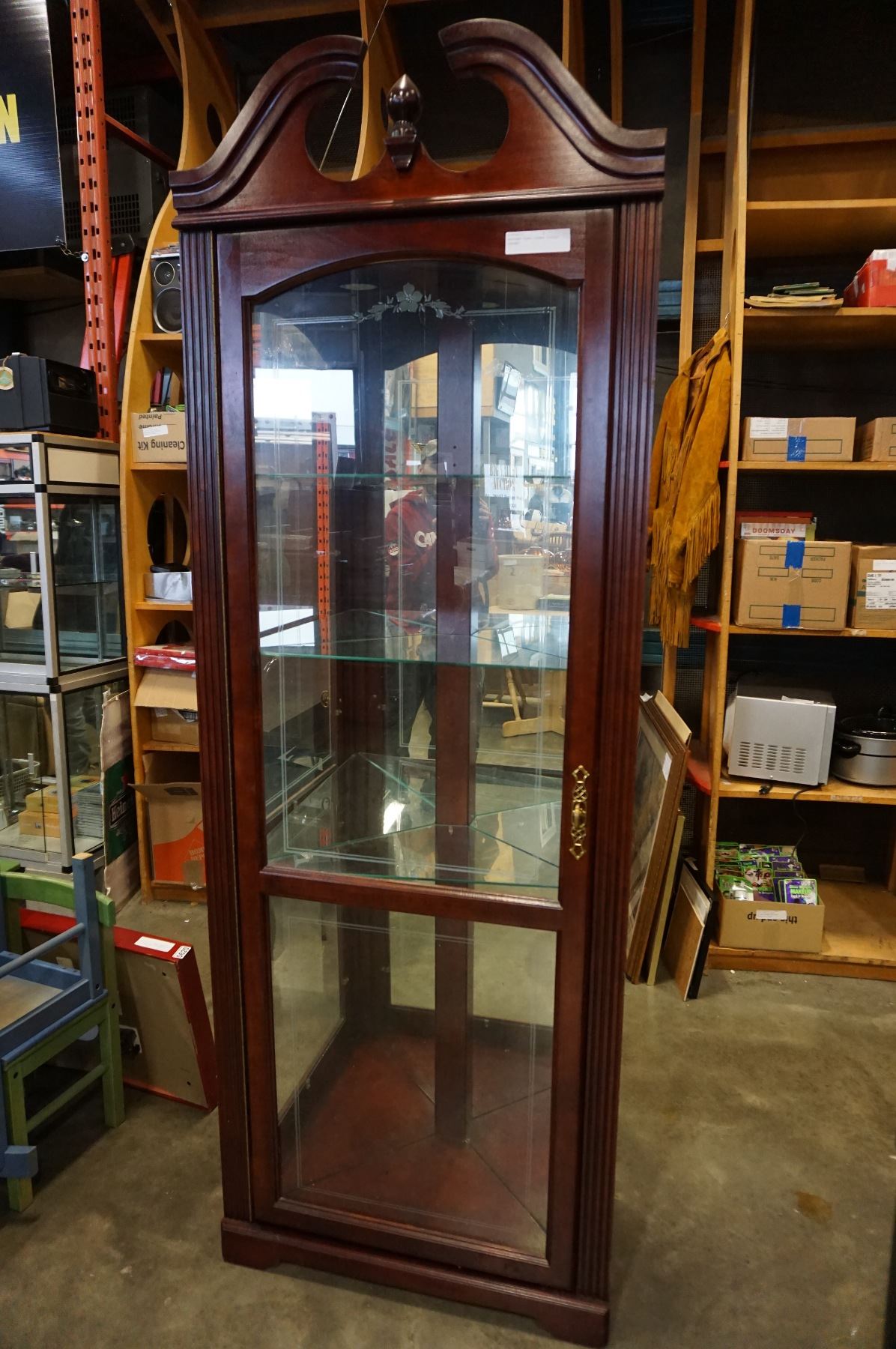 MAHOGANY GLASS CORNER DISPLAY CABINET Big Valley Auction mahogany-glass-corner-display-cabinet-big-valley-auction