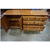 Image 2 : OAK 6 DRAWER DRESSER