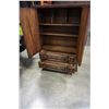 Image 2 : WALNUT WARDROBE