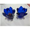 Image 2 : FIGURAL CLOCK AND BLUE GLASSES AND CANDLE STICKS