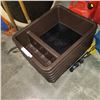 Image 1 : 6 BUSSING TRAYS