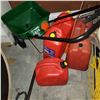 Image 1 : 3 JERRY CANS AND SCOTTS TURF BUILDER SPREADER