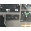 Image 8 : 1999 INTERNATIONAL 4700 DT 466E FLAT BED TRUCK