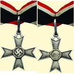 MEDALS GERMANY                              War C