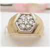 Image 1 : 14kt yellow gold gents ring with diamonds approx 