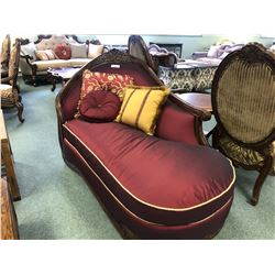 MICHAEL AMINI OPPULANTE FORMAL CHAISE LOUNGE WITH THROW CUSHIONS. RETAIL $4,466.00