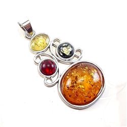 BALTIC AMBER GEMSTONE SILVER PLATED PENDANT JEWELRY