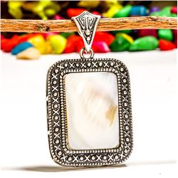 MOTHER OF PEARL GEMSTONE SILVER PLATED PENDANT