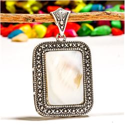 MOTHER OF PEARL GEMSTONE SILVER PLATED PENDANT