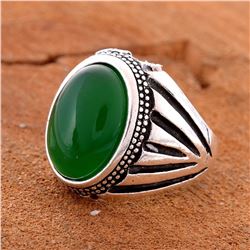 GREEN ONYX GEMSTONE SILVER PLATED RING SIZE 8