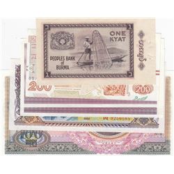 Mix Lot, 6 banknotes in whole UNC conditionbr/Greece, 200 Drahmai, Korean, 100 Won, Laos, 500 Kip, B